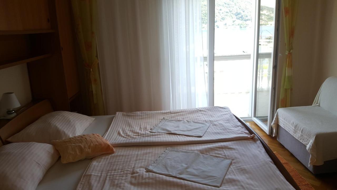 라브 Anka Bunic B&B 외부 사진